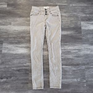 White Black Denim Detailed JJ Skinny Jean